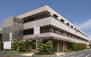 練馬区にある介護付き有料老人ホームのしまナーシングホーム光が丘です。